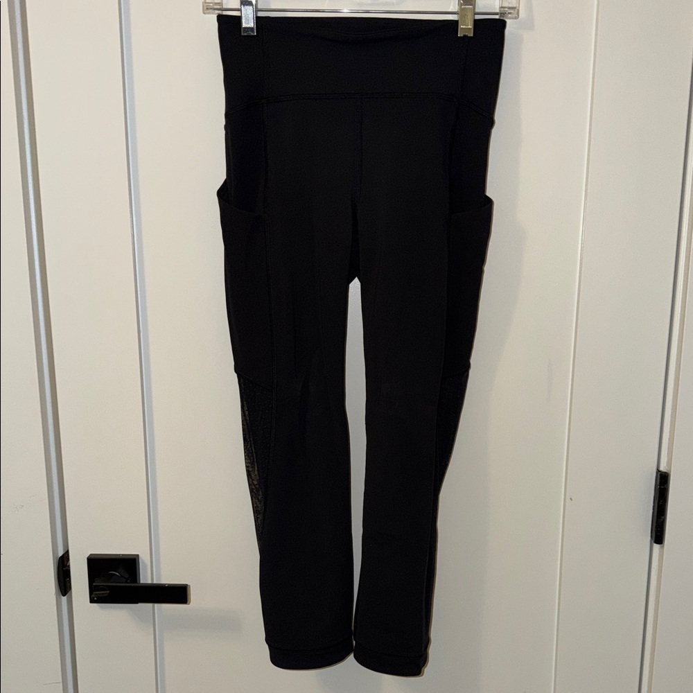 Lululemon Black Leggings with Mesh Paneling and Pockets